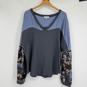 Umgee Shirt Womens 1XL Blue Grey Waffle Knit Floral‎ Patchwork Mixed Media Boho